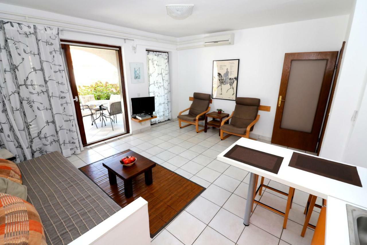 נייביצה Apartment Draga 17 מראה חיצוני תמונה